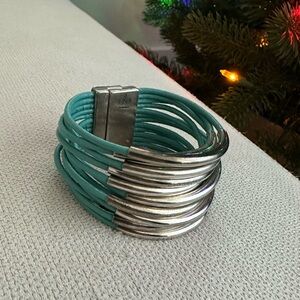TRADES BY HAIM SHAHAR 12 STERLING SILVER PLATED BAR TURQUOISE LEATHER BRACELET